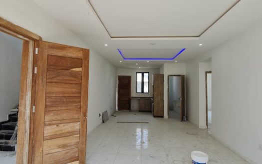Luxurious and fully serviced 2 bedroom  studio Apartment.