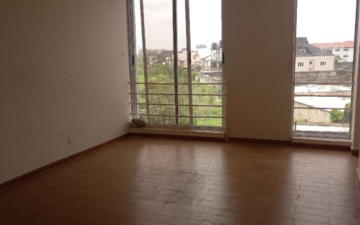 BEAUTIFULLY BUILT 4BEDROOM TERRACE HOUSE WITH BQ