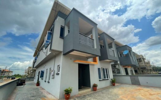4 bedroom fully detached