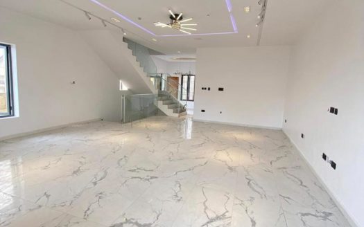 Spacious 4 Bedroom Terace Duplex in a Beautiful  location