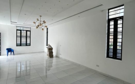 Comfortable 4 Bedroom Detached Duplex + Swimming pool in a Secured Estate