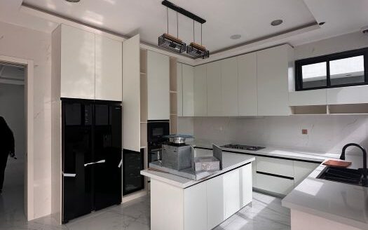 Exquisitely Designed 5 bedroom duplex at Ikoyi
