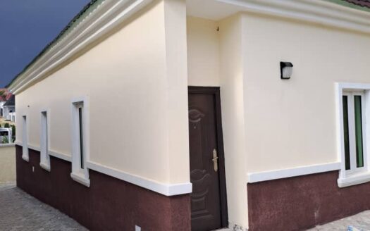 NEWLY BUILD 3 BEDROOM BUNGALOW IN A SEREN NIEBOURHOOD