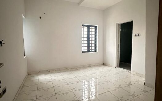3BEDROOM APARTMENT FOR SALE