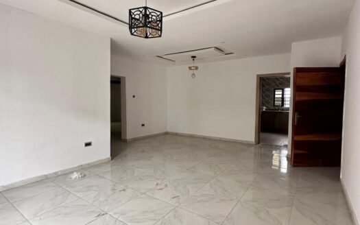 3BEDROOM APARTMENT FOR SALE